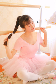 国产乱子夫妻XX黑人XYX真爽